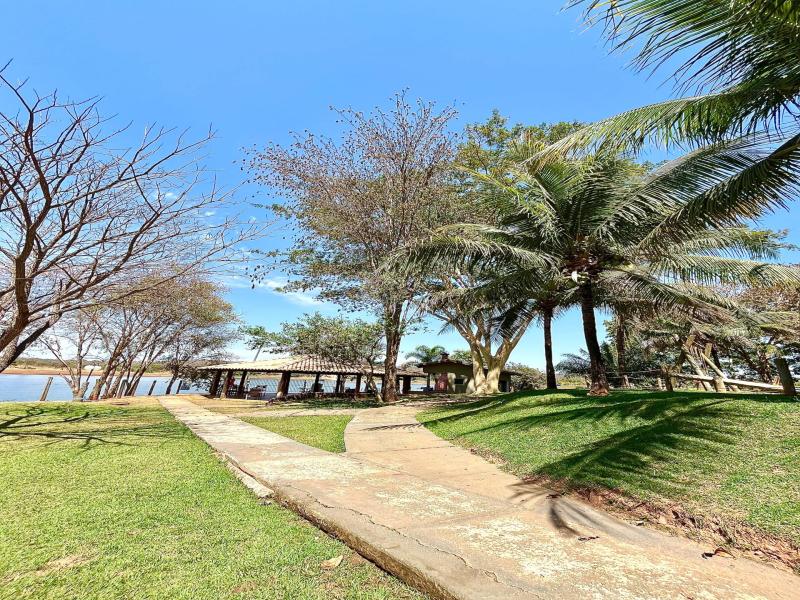 Foto PONTAL DO LAGO