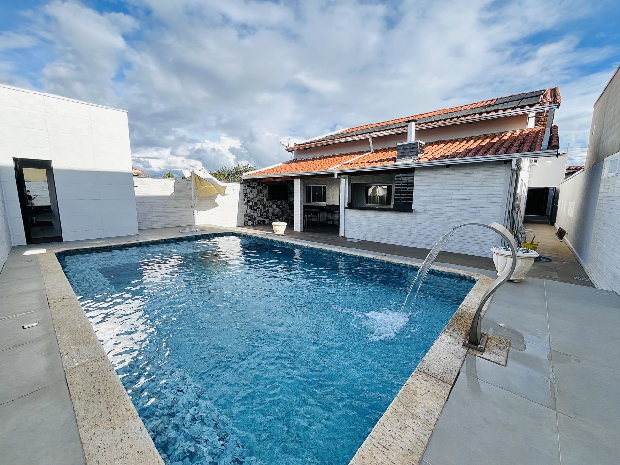 Fotos apartametnos CASAS COM PISCINA  